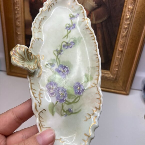 Antique Hand Painted WG & Co. Embossed Limoges Porcelain Tray Applied Leaf - Picture 4 of 12